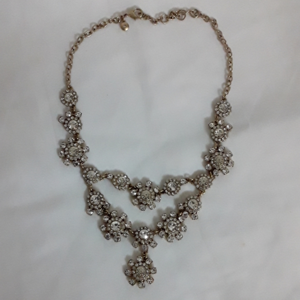J CREW CRYSTAL NECKLACE